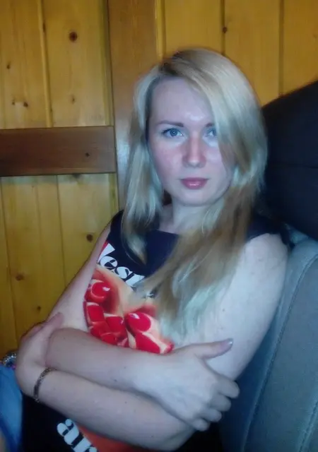 Алена из Харькова, ищу на сайте приятное времяпровождение