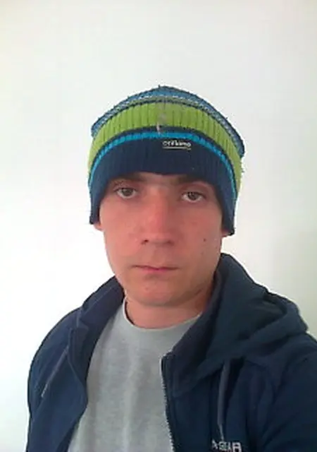 Vitalik з Херсона, шукаю на сайті знайомства на одну ніч