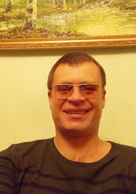 Я Евгений, 40 років з Запоріжжя, шукаю знайомство для постійних стосунків