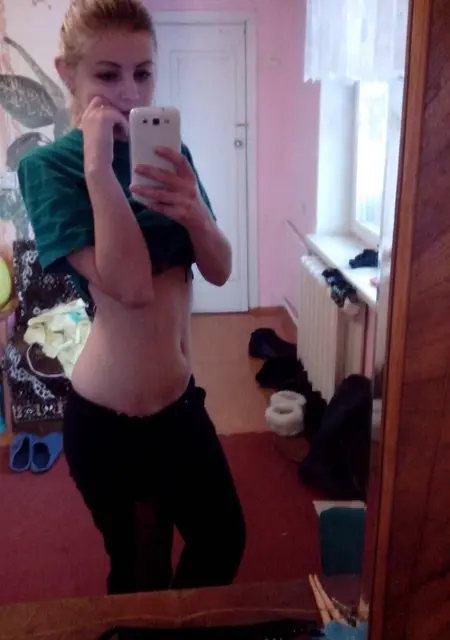 Я Irka, 32 років, знайомлюсь на одну ніч у Рівне