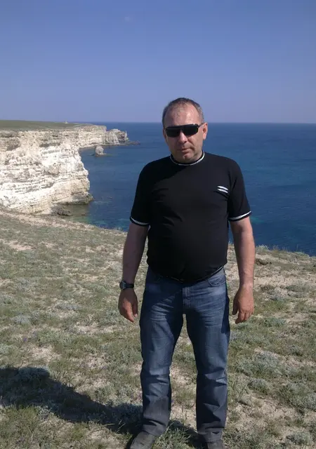 Альберт из Харькова, мне 59, познакомлюсь для общения