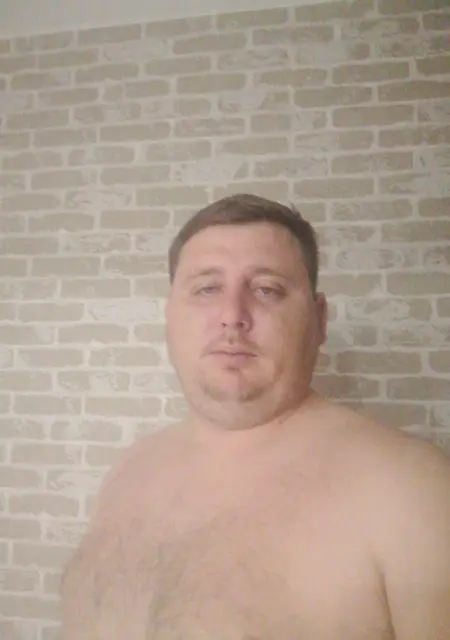 Вадим из Лиды, ищу на сайте знакомства на одну ночь