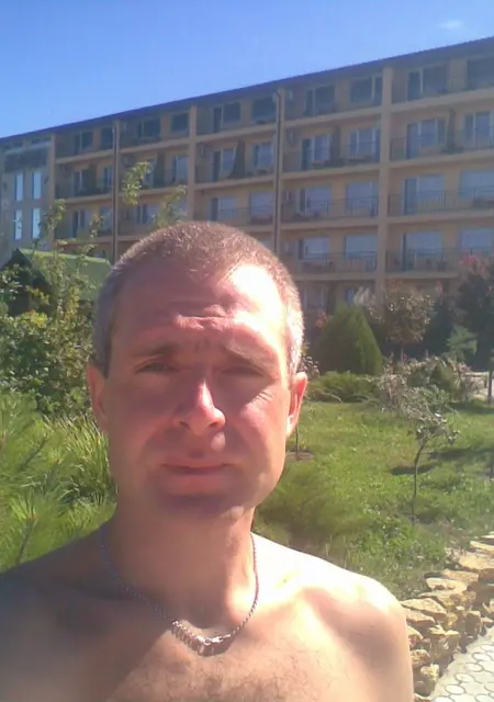 Я Руслан, 47, из Винницы, ищу знакомства без обязательств