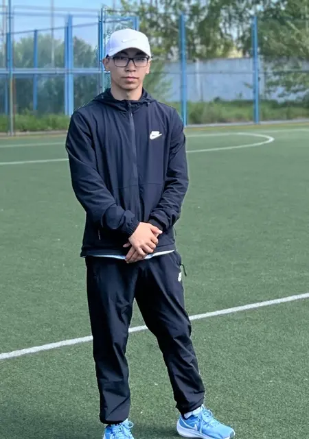 Я Askar, 18, из Павлодара, ищу знакомства без обязательств