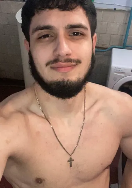 Я Эльнар, 21 років, знайомлюсь для спілкування у Одесі