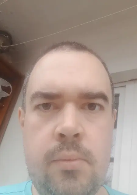 Я Серий, 26 років з Броварів, шукаю знайомства без зобов'язань