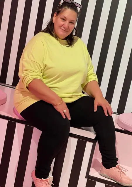 Ines Topal из Берлина, ищу на сайте знакомства на одну ночь