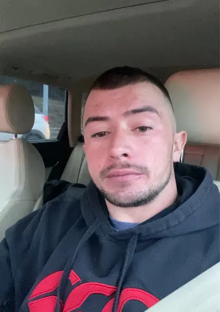 Я Андрій, 29, знакомлюсь на одну ночь в Варшаве