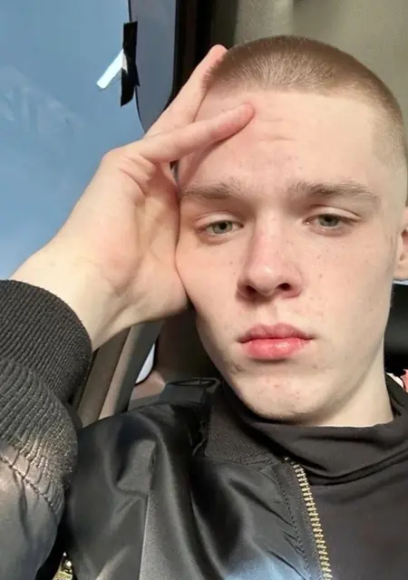 Андрей из Риги, ищу на сайте знакомства без обязательств