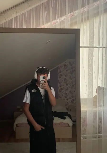 Я Alan, 26, знакомлюсь на одну ночь в Николаеве