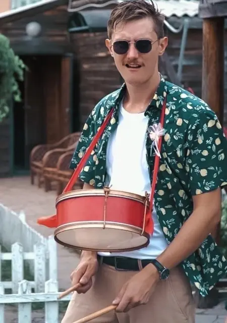 Я Иван, 28 років, знайомлюсь без зобов'язань у Луганську