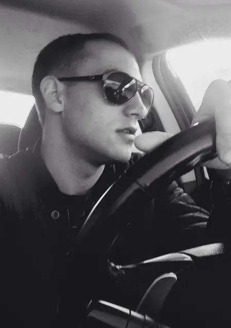 Я Anton, 35, знакомлюсь для вирта в Константиновке