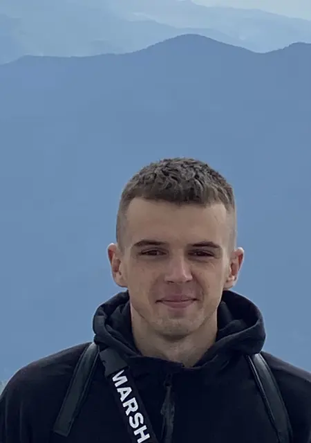 Ivan из Ивано-Франковска, мне 28, познакомлюсь для вирта