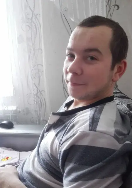 Я Витя, 35, знакомлюсь без обязательств в Столине