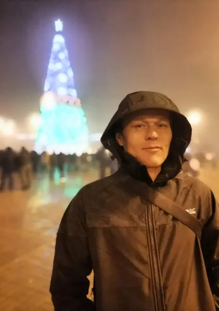 Я Vovan, 43, знакомлюсь для приятного времяпровождения в Макеевке