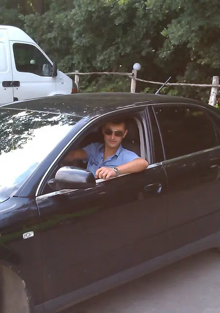 Александр з Умани, шукаю на сайті знайомства без зобов'язань