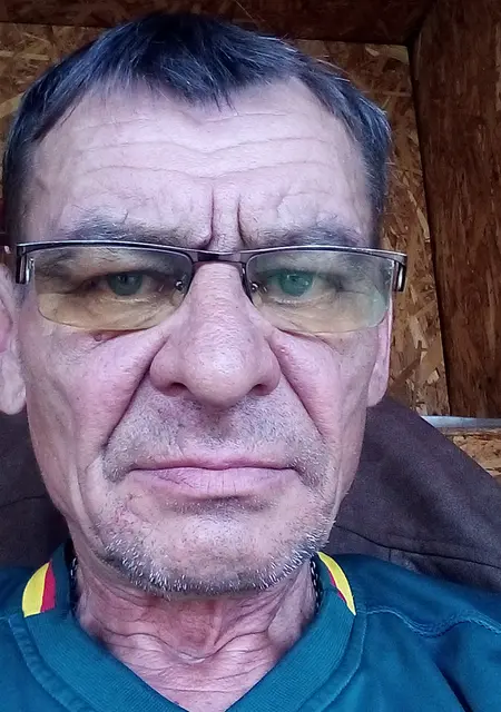 Микола из Львова, ищу на сайте знакомства без обязательств