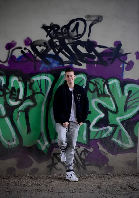 Я Monty, 29, знакомлюсь для дружбы в Оломоуце