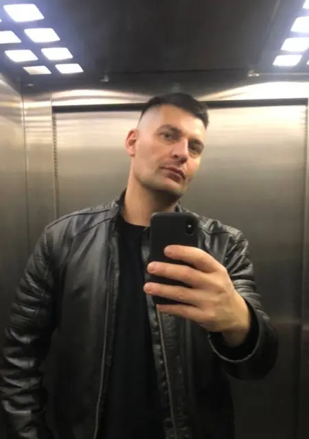 Vlad из Новопскова, ищу на сайте знакомства на одну ночь