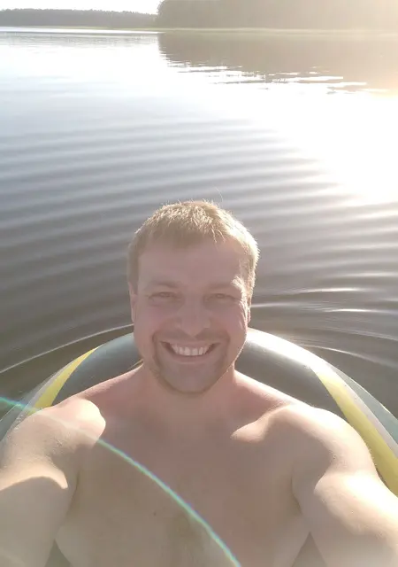 Антуан из Новополоцка, ищу на сайте знакомства на одну ночь