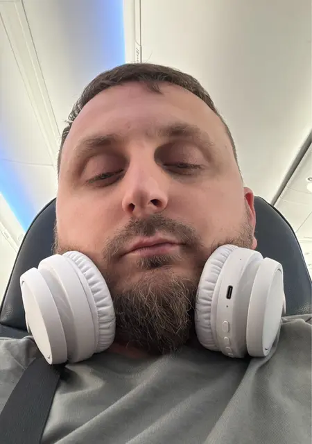 Я Арс, 30, из Салоников, ищу знакомства на одну ночь