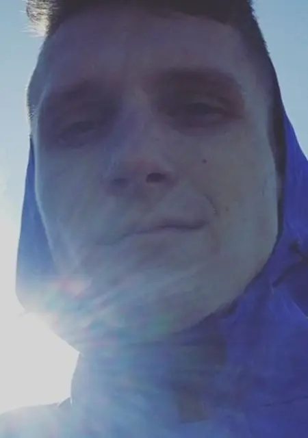 Я Саша, 29, из Лозова, ищу знакомства на одну ночь