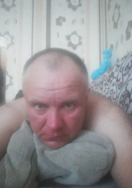 Дима из Мозыря, ищу на сайте знакомства без обязательств