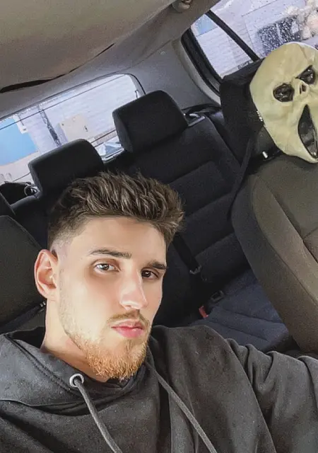 Body из Оради, мне 21, познакомлюсь на одну ночь