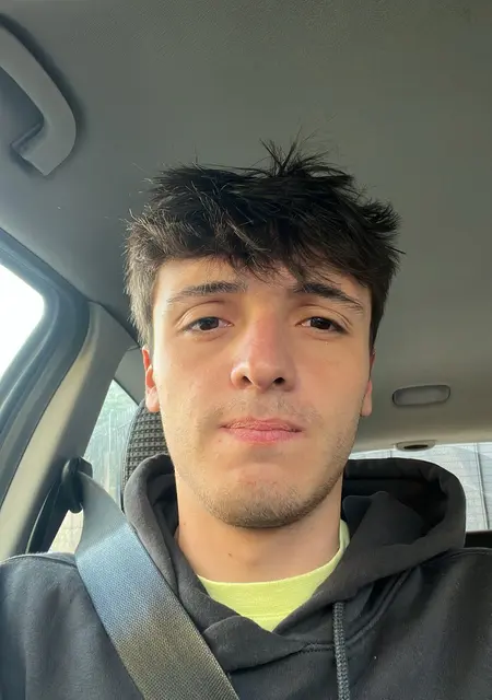 Я Ivan, 25, знакомлюсь для общения в Понтеведре