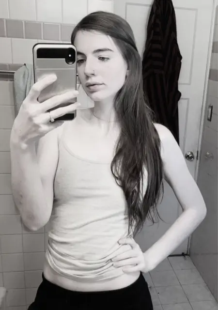 Я Катерина, 23 років, знайомлюсь для вірт у Білгород-Дністровський