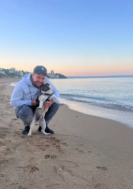 Виталик из Галаца, ищу на сайте совместные путешествия