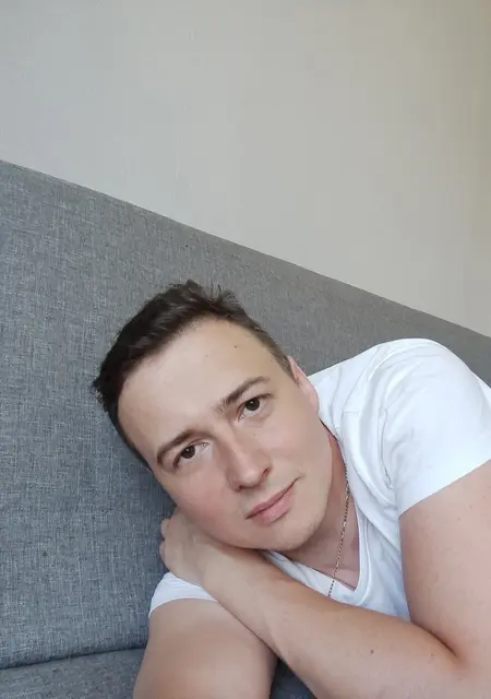 Владимир из Лиды, мне 37, познакомлюсь на одну ночь