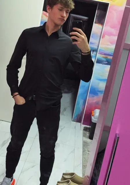 Я Mateusz, 19, из Познани, ищу знакомства на одну ночь