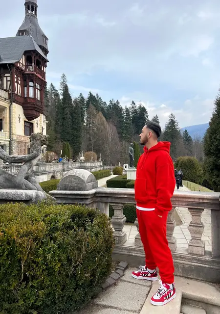 Я Costin, 21, знакомлюсь для совместных путешествий в Бухаресте