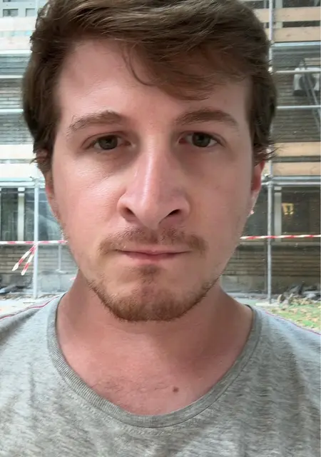 Я Andrea, 41, знакомлюсь без обязательств в Турине