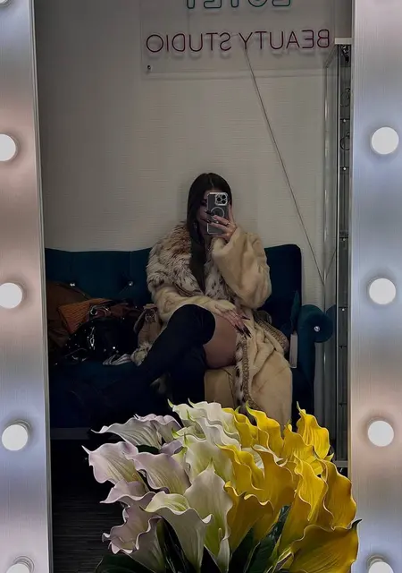 Ксюша из Луганска, ищу на сайте знакомства на одну ночь