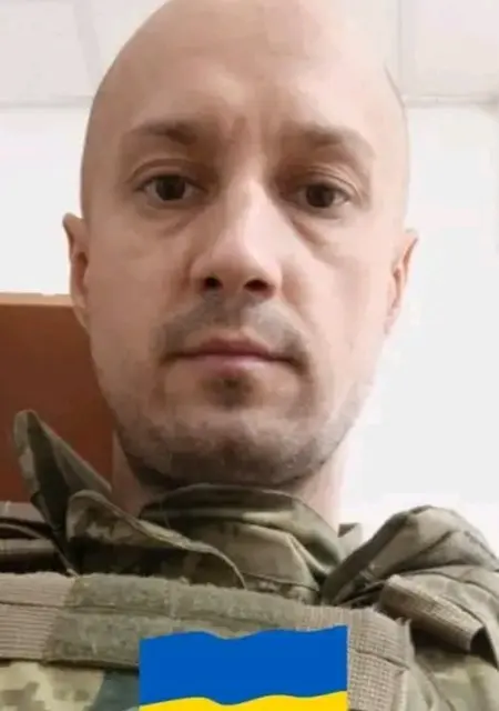 Денис из Каменского, мне 36, познакомлюсь на одну ночь