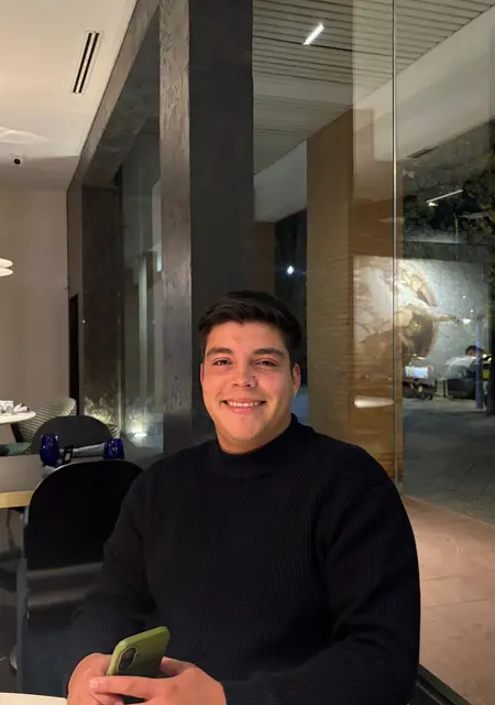 Я Elian, 21, из Малаги, ищу знакомства на одну ночь