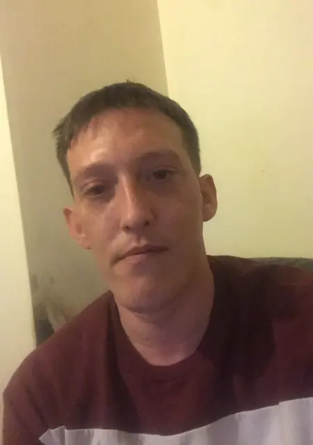 Martyn из Чатем, мне 37, познакомлюсь на одну ночь