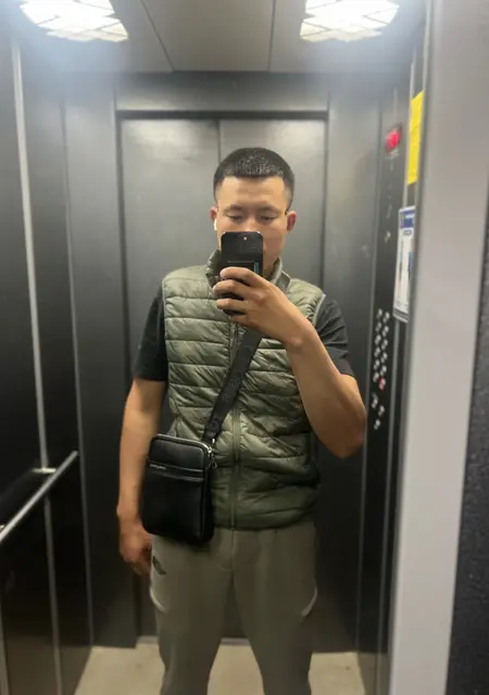 Я Келисбеков, 24, знакомлюсь на одну ночь в Каркаралинске