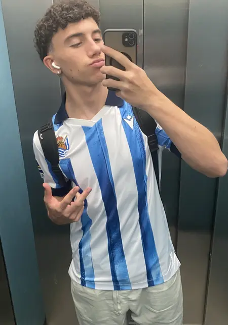 Anartz de Barakaldo, busco en el sitio relación sin ataduras