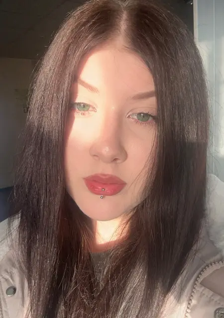 Я Ульяна, 28, из Вашингтона, ищу знакомства на одну ночь