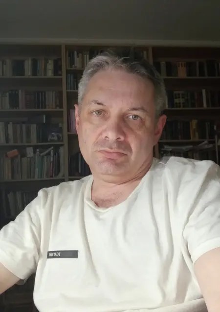 Я Макс, 46, из Каменского, ищу знакомство для постоянных отношений