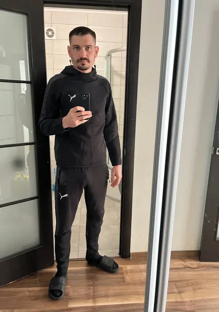 Андрей з Кривого Рогу, шукаю на сайті знайомства без зобов'язань