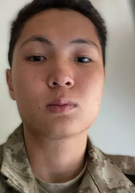 Я Dima, 18, из Анкары, ищу знакомства без обязательств