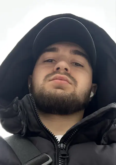 Иван из Брно, ищу на сайте знакомства без обязательств