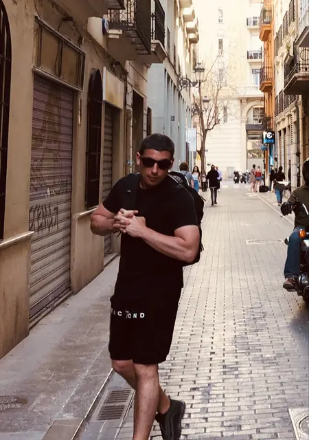 Ash из Абовяна, мне 32, познакомлюсь для общения