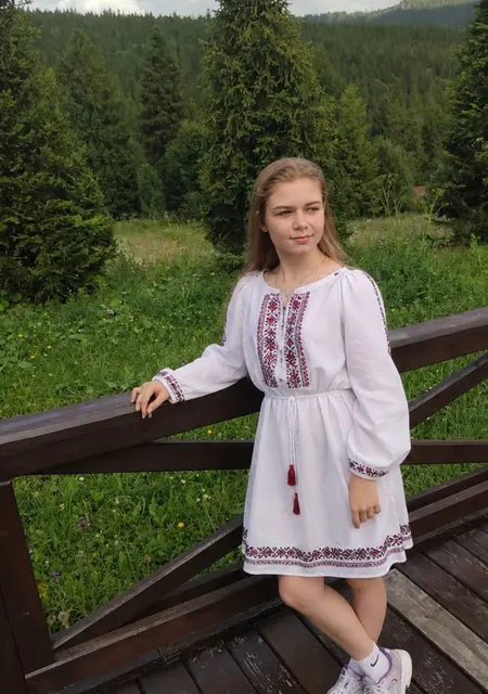 Софія з Дніпра, шукаю на сайті приємне проведення часу