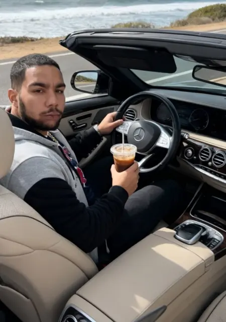 Я José Julián, 20, из Малаги, ищу знакомства на одну ночь