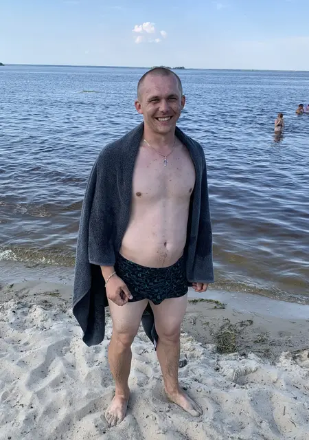 Роман з Черкас, мені 25 років, познайомлюсь на одну ніч